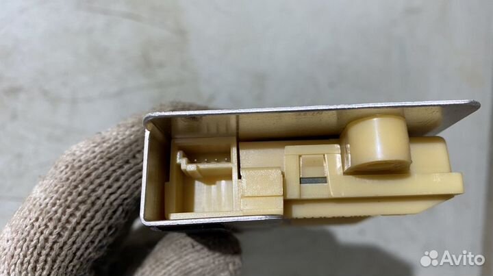 Модуль раидосистемы охраны салона BMW 7 series E38