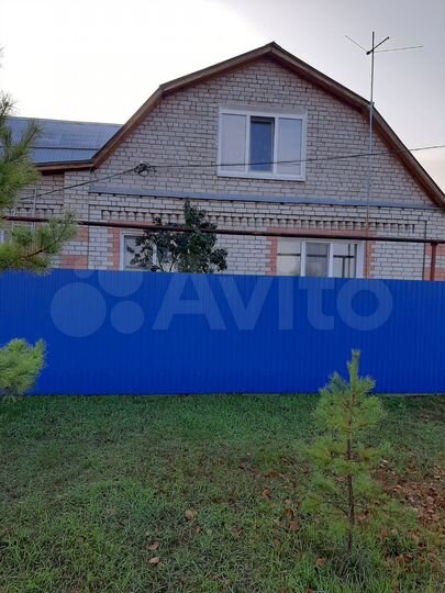 Дом 180 м² на участке 10 сот.