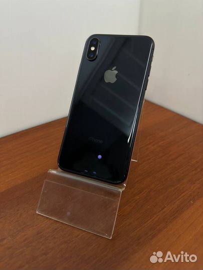 iPhone Xs, 64 ГБ