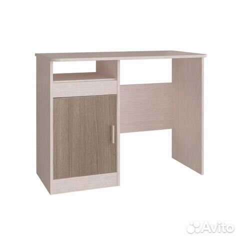 Стол компьютерный