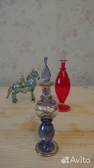 Флаконы для ароматических масел и духов