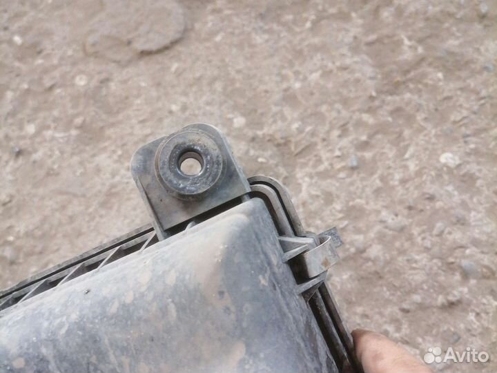 Корпус воздушного фильтра Kia Spectra