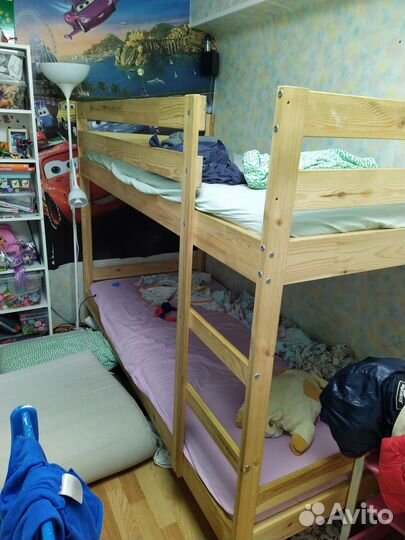 Двухъярусная кровать IKEA