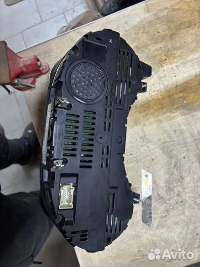 Панель приборов ml350