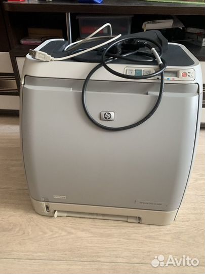 Принтер лазерный цветной hp