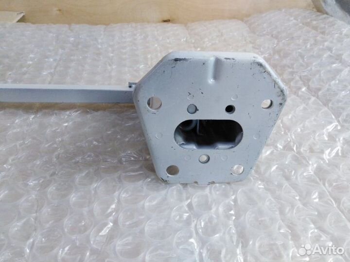 Усилитель бампера задний Subaru Legacy 2009 - 2015