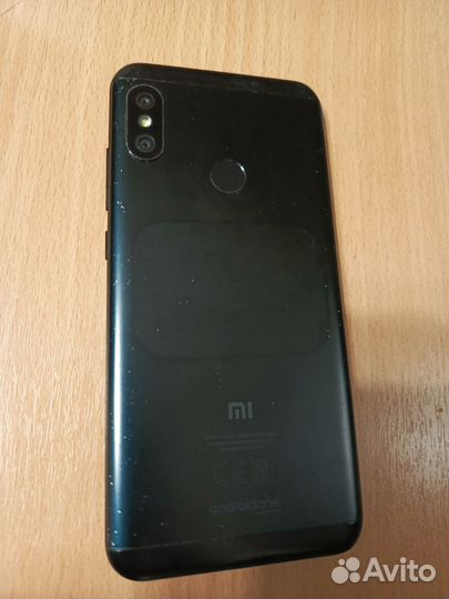 Xiaomi Mi A2 Lite Android One, 4/64 ГБ