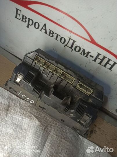 Блок клапанов печки Audi