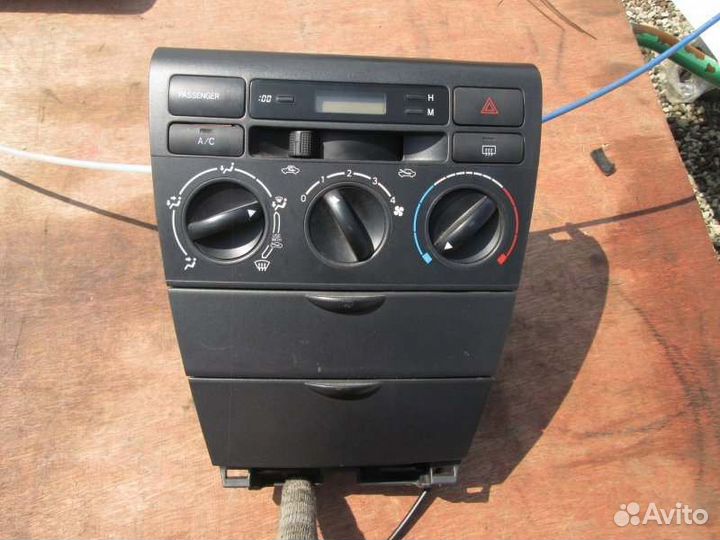 Климат-контроль Toyota Corolla Fielder NZE124