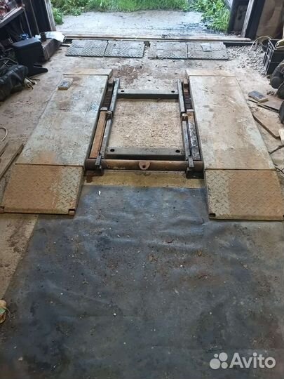 Ножничный подъёмник,220вольт