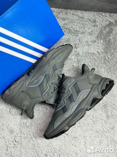 Кроссовки adidas