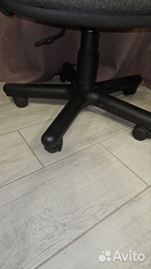 Компьютерное кресло