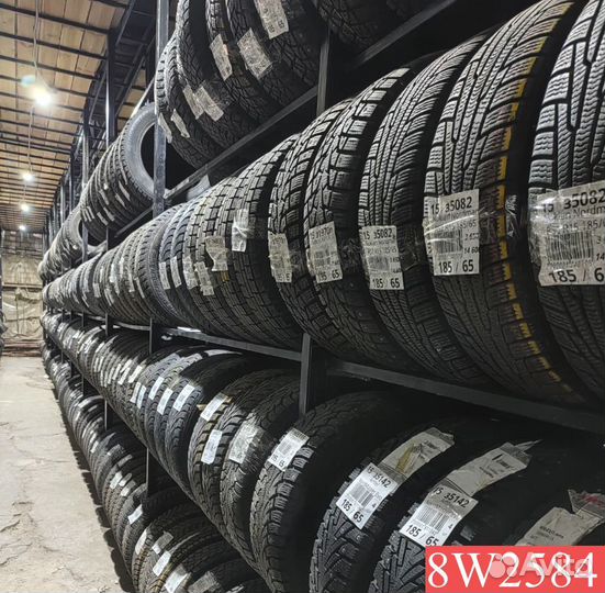 Nokian Tyres Hakkapeliitta 8 215/55 R17 96P
