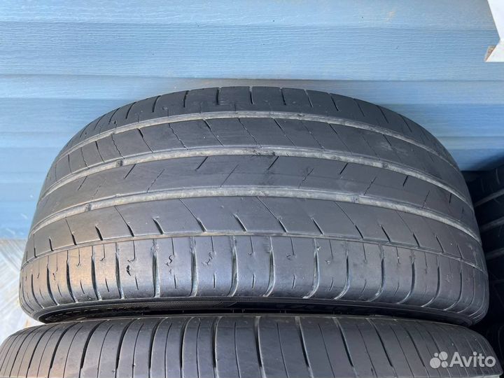 Kumho Ecsta HS52 225/45 R17 W