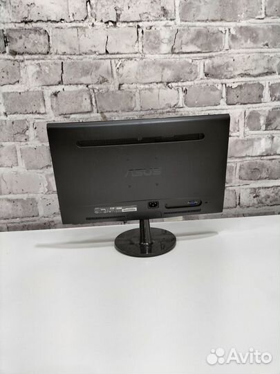 Монитор Asus vs208
