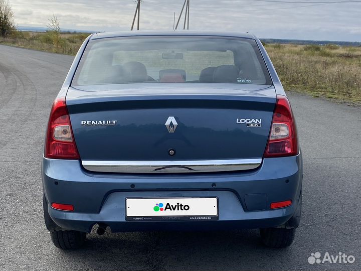 Renault Logan 1.6 AT, 2013, 44 530 км