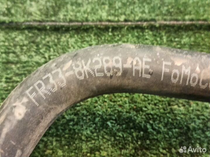 Патрубок охлаждения радиатора Ford Mustang