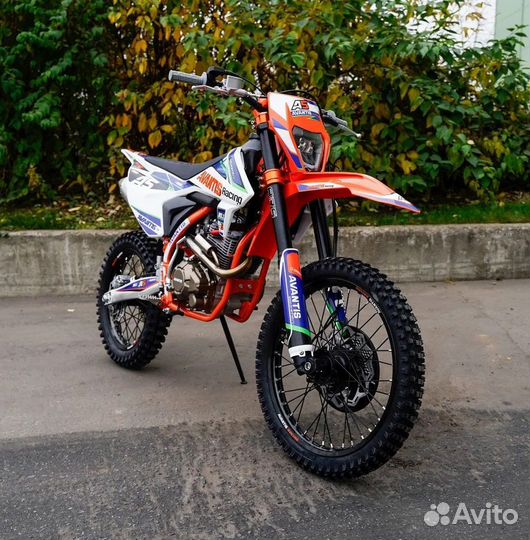 Мотоцикл Avantis A5 (PR250/172FMM-5) Витрина