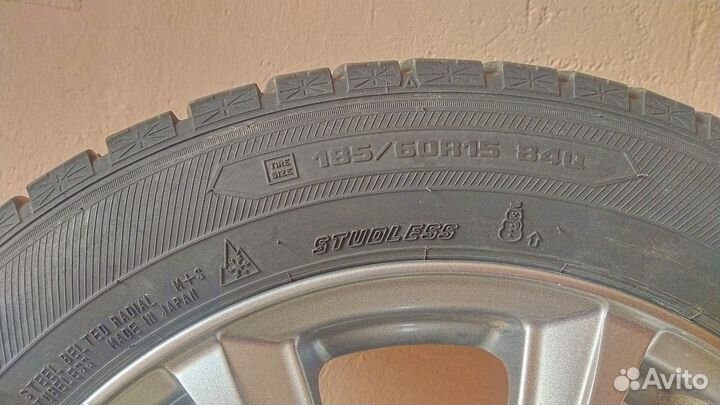 Goodyear Ice Navi 6 185/60 R15