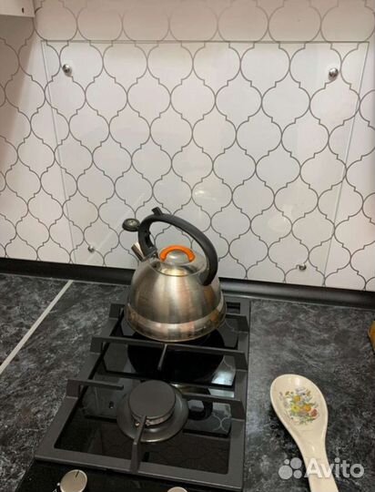 Стеклянная панель для плиты,защитный экран, стекло