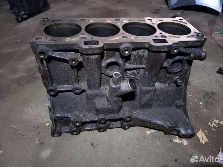 Блок двигателя 11183