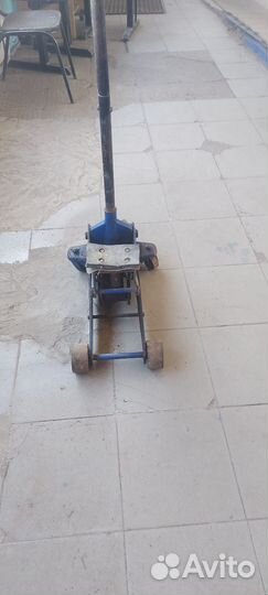 Домкрат гидравлический