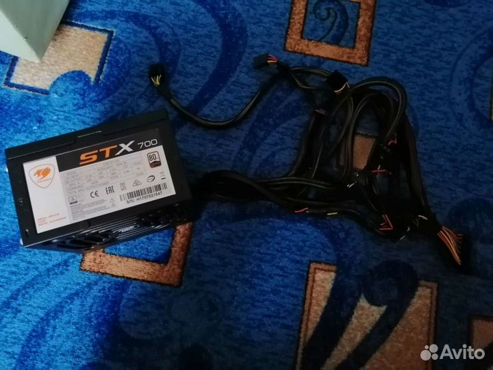 Блок питания cougar stx700w