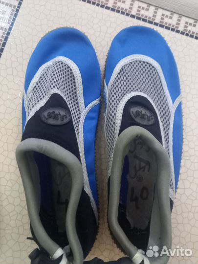 Коралки (тапочки для моря)