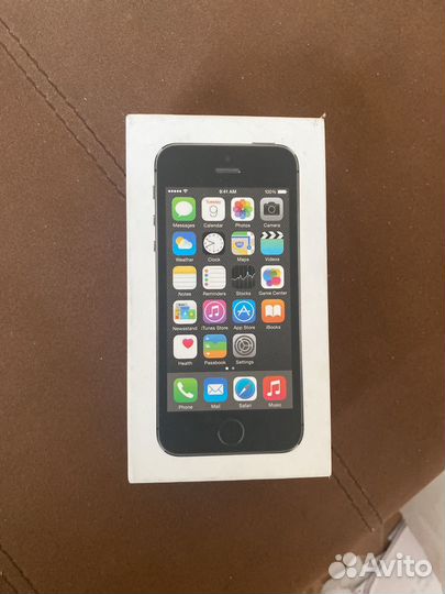 Коробка от iPhone