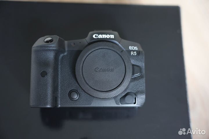 Фотоаппарат Canon R5