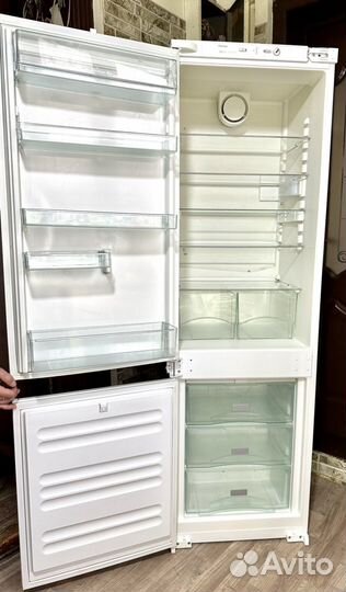 Miele,встраиваемый холодильник,Германия,доставка