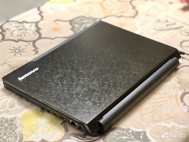 Ноутбук Lenovo ideapad u110