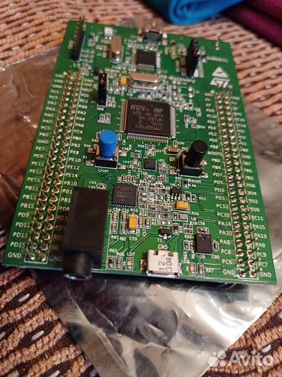 Отладочная плата stm32f4discovery