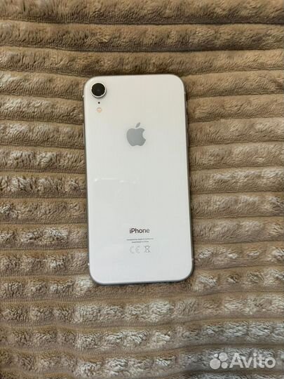 iPhone Xr, 64 ГБ