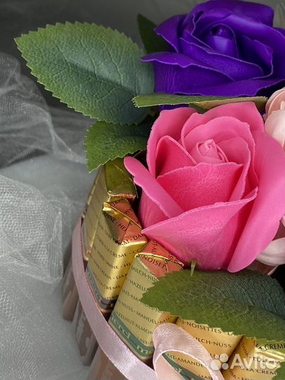 Мыльные розы с конфетами