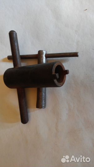 Инструмент СССР.Съемники