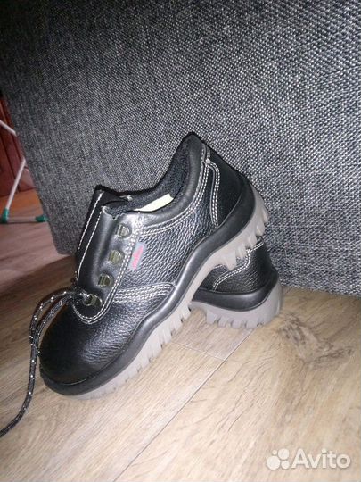 Рабочие ботинки