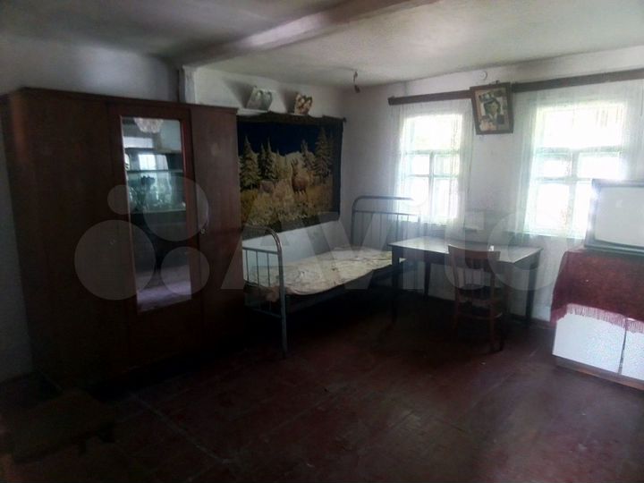 Дом 35 м² на участке 8 сот.