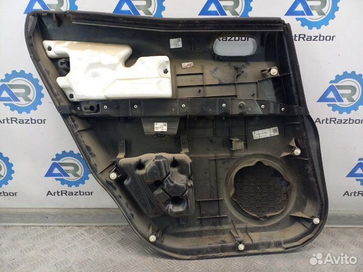 Обшивка двери задней правой Mazda Cx-7 L3-VDT 2.3