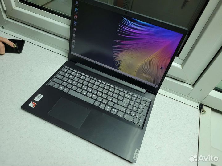 Lenovo Ideapad S145-15AST(8 DDR4 / SSD / Full HD)