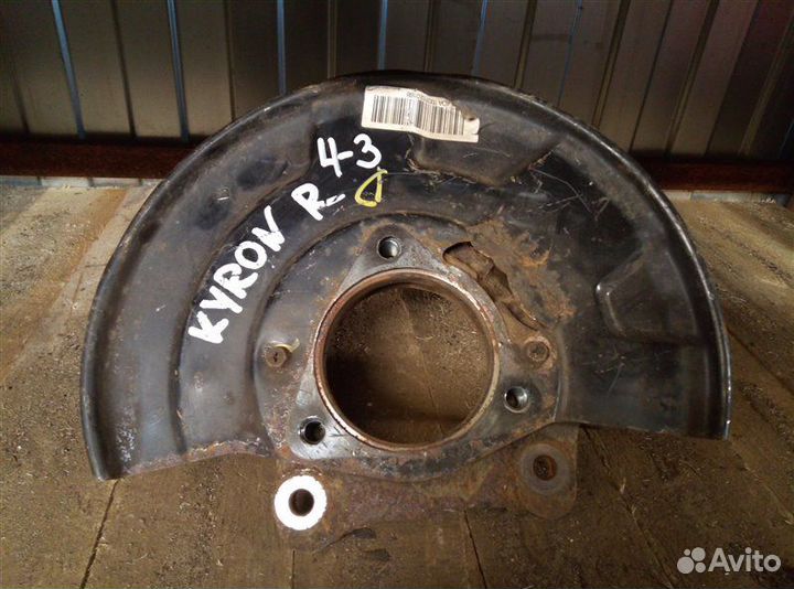 Кулак (цапфа) передний правый Ssang Yong Kyron