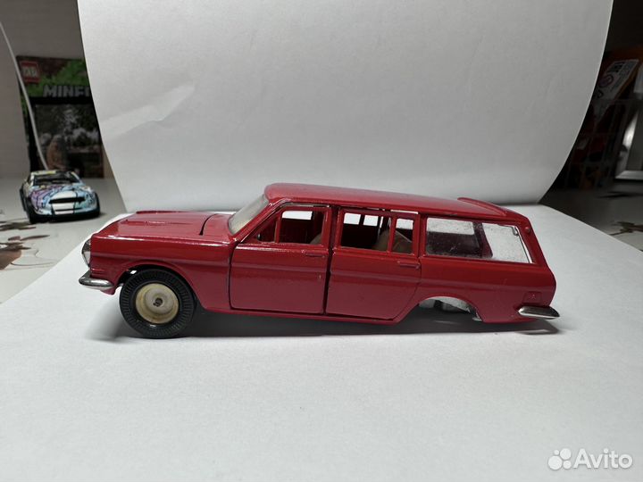 Коллекционные машинки СССР модели 1 43