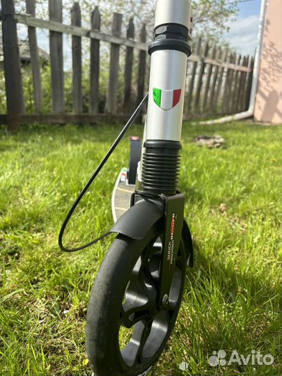 Самокат Roces 200 мм