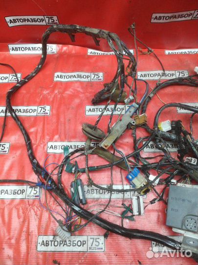 Коса под торпедо Nissan Ad VFY10 GA15DE