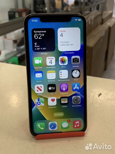 Телефон iPhone X 256Gb