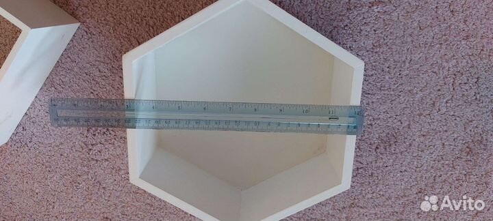 Подставка для украшений полочка