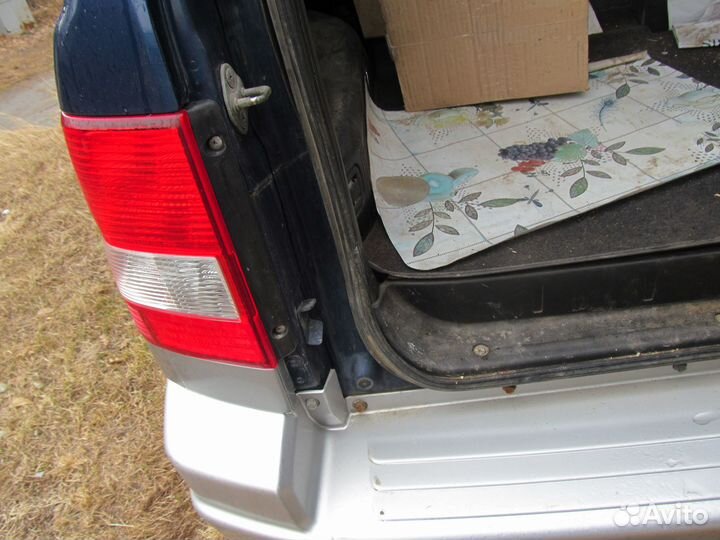 Mitsubishi Pajero iO 1.8 AT, 1998, 168 000 км