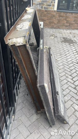 Дверь входная металлическая