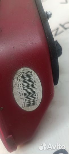 Фонарь задний внутренний Volkswagen Passat (B7) VI