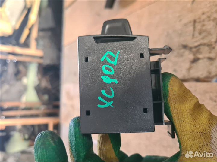 Держатель SIM карты Volvo Xc90 2 2016